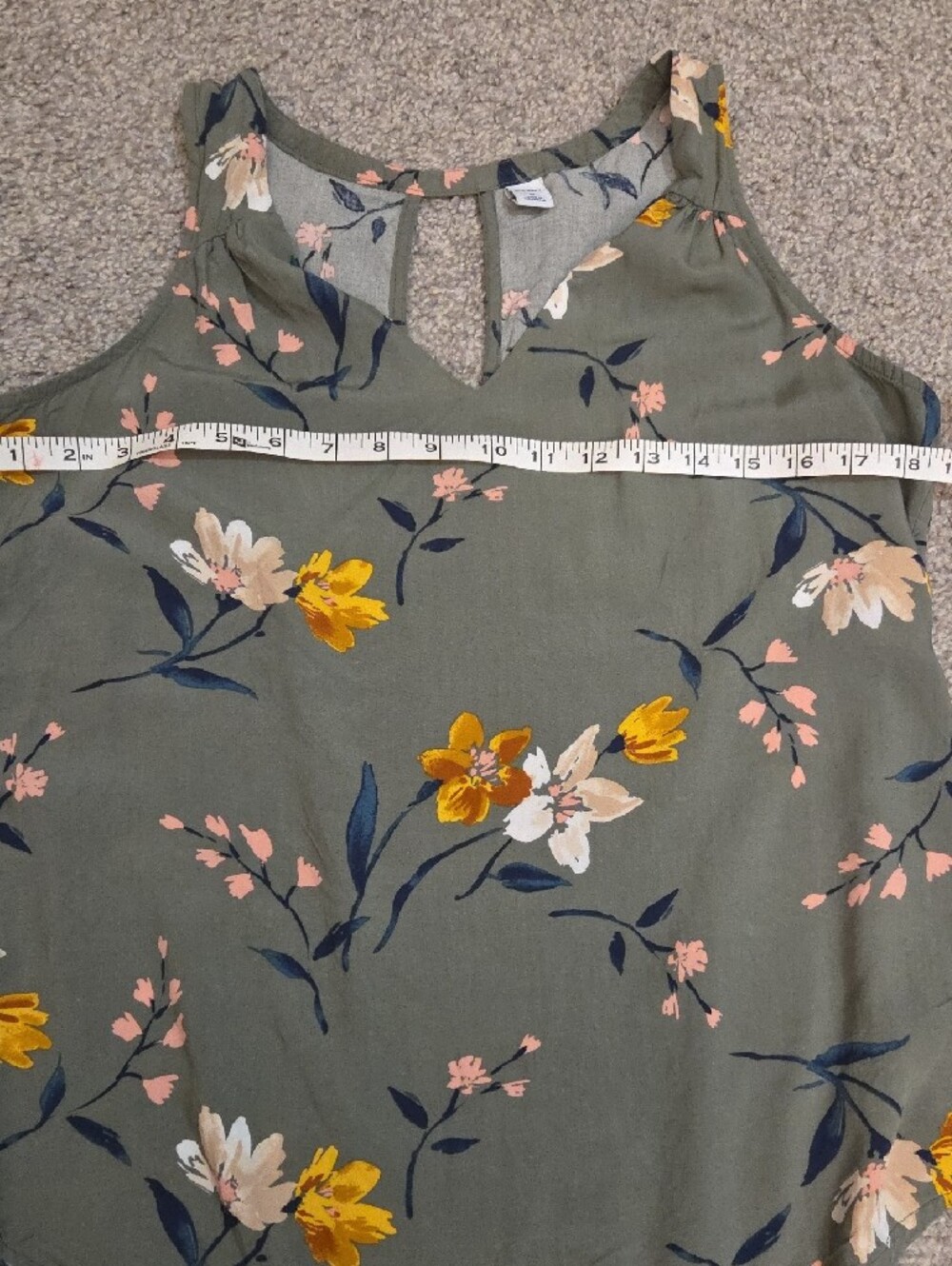 Old Navy Olive Green Floral Tank Top Medium - Picture 8 of 10